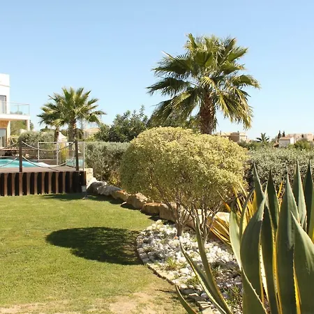 Sunset Villa, Alto De Patroves H