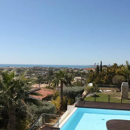 Sunset Villa, Alto De Patroves H * Αλμπουφέιρα