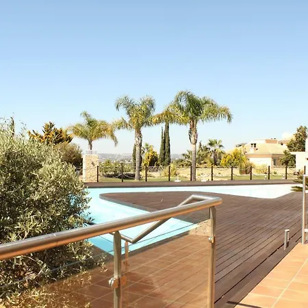 Sunset Villa, Alto De Patroves H *