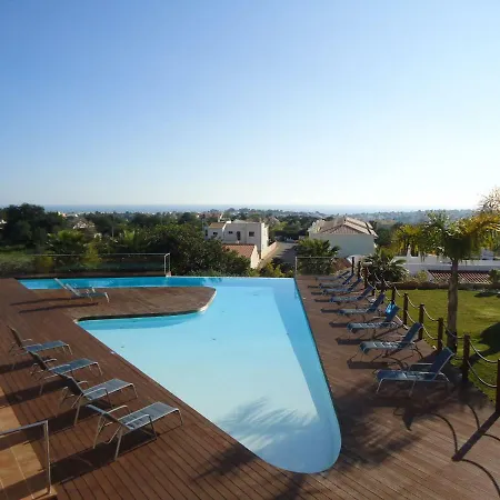 Sunset Villa, Alto De Patroves H * Αλμπουφέιρα