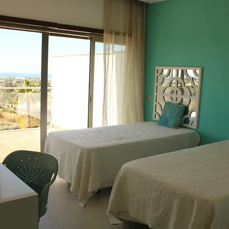 Sunset Villa, Alto De Patroves H Βίλα *