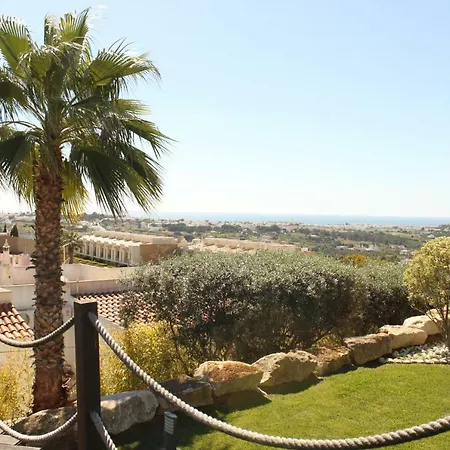 Sunset Villa, Alto De Patroves H *